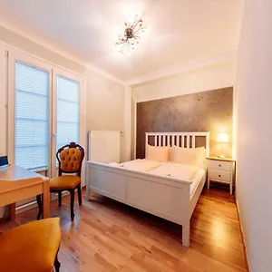 Hotel Haus Sanssouci, Berlijn